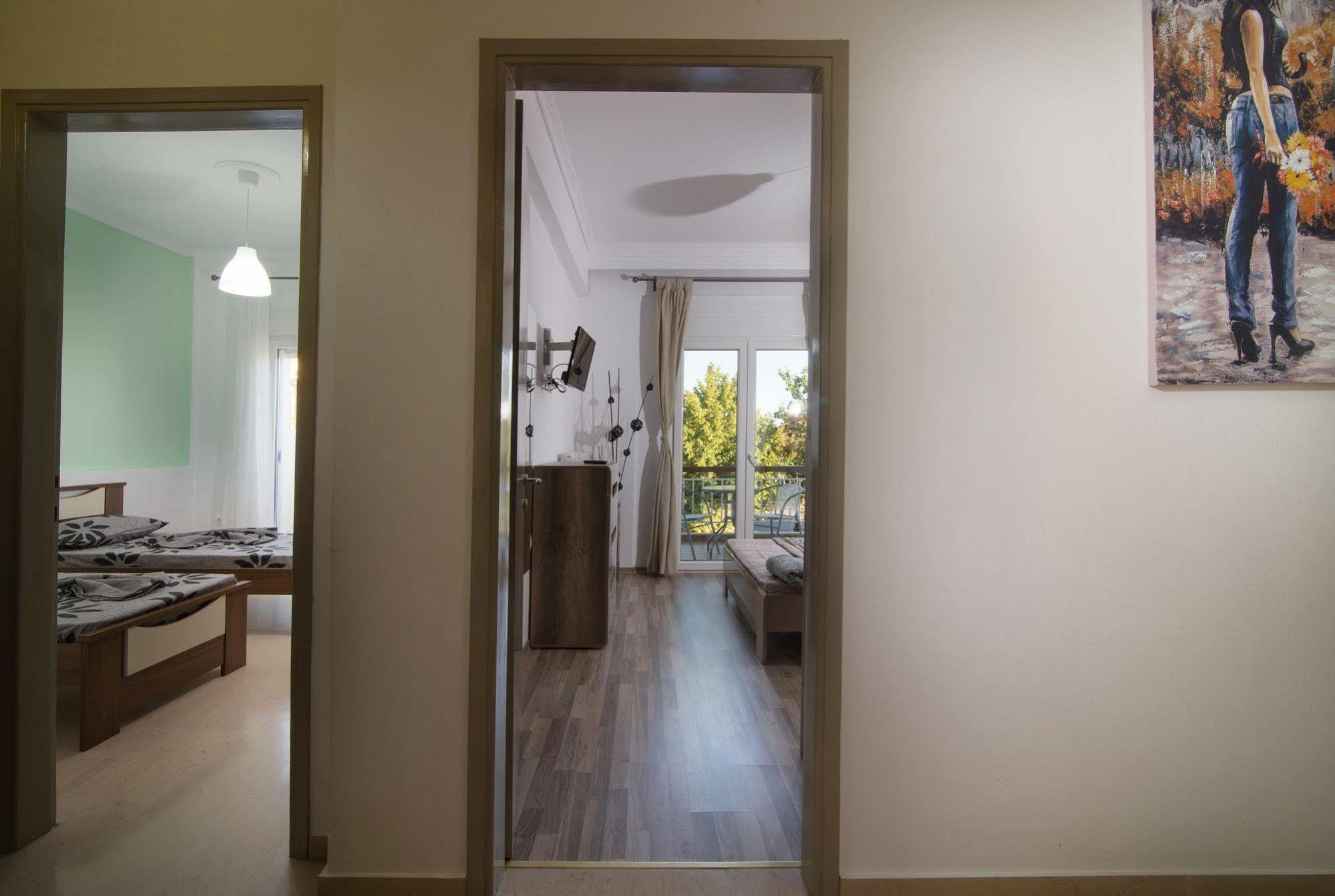 Michalis Apartments Polygyros Екстер'єр фото
